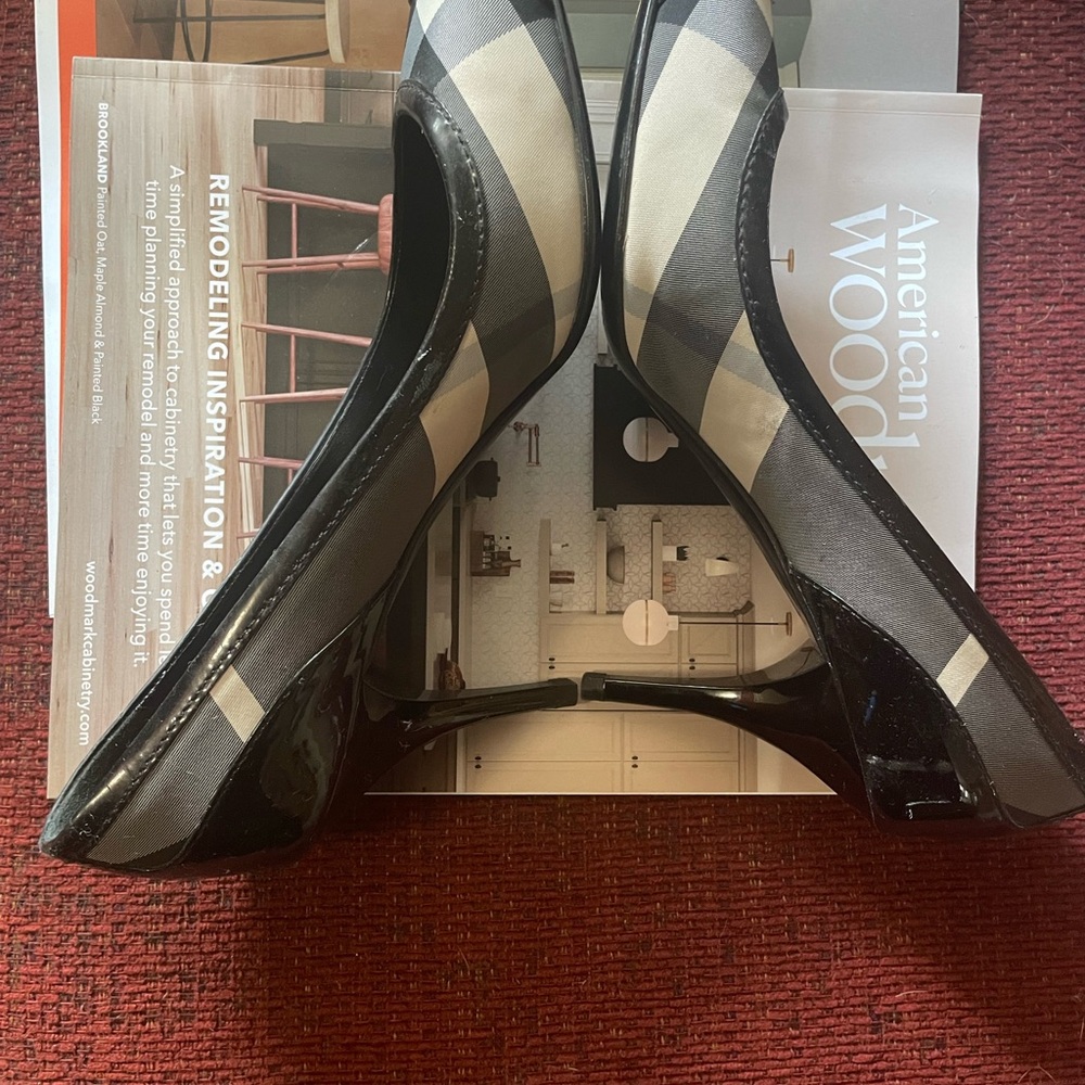 Burberry Checkered Black and Cream Heels - Picture 10 of 13